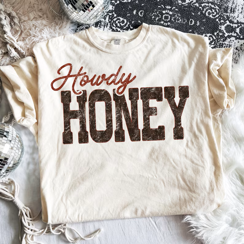 The American Honey - Howdy Honey | Country Western | Cowgirl | Concert | CC Tee