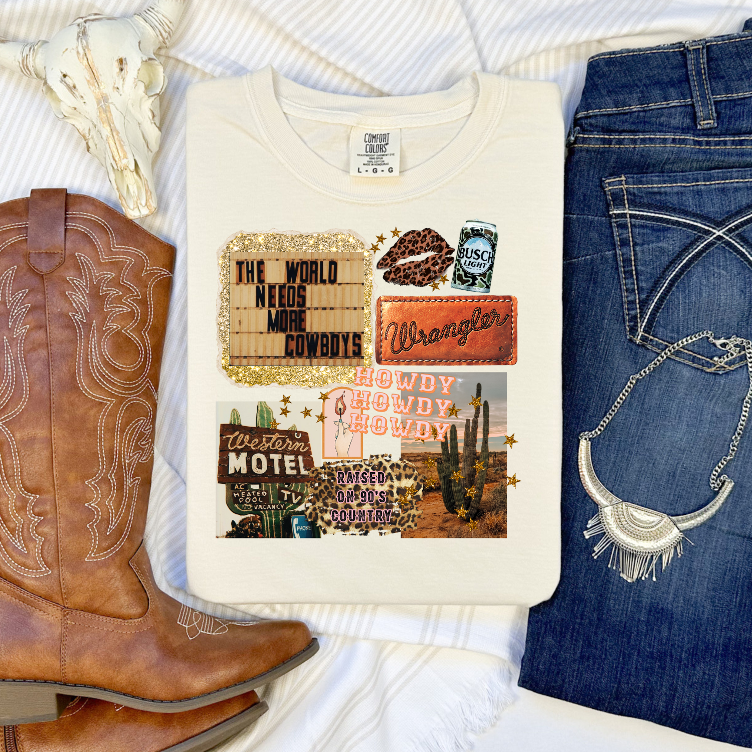 The American Honey - Western | Howdy | Wrangler | Cowgirl | CC Graphic Tee